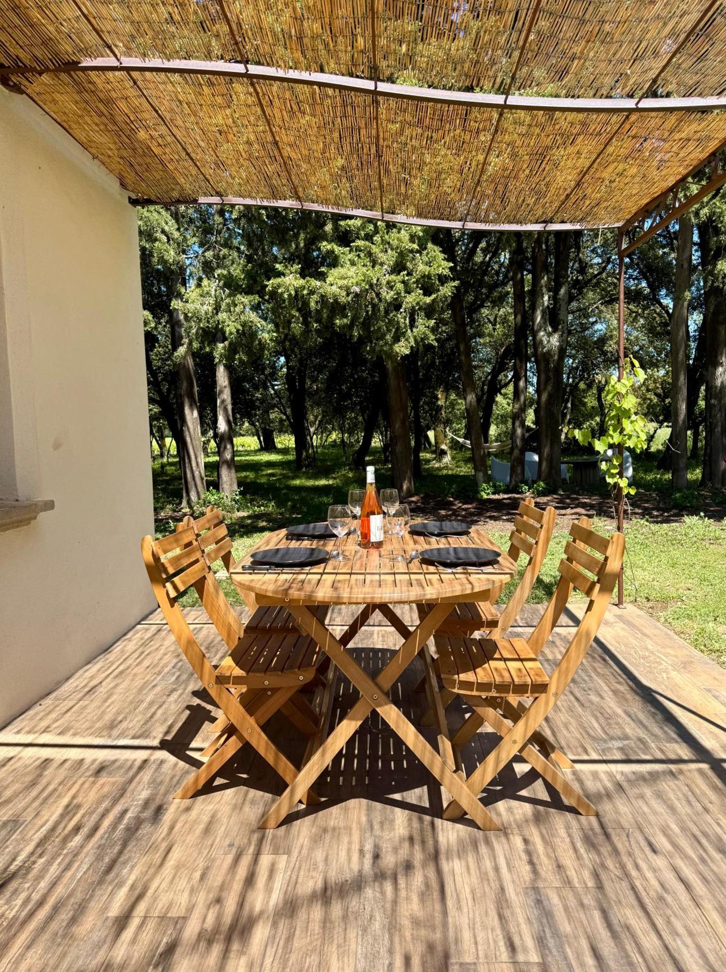 Maisonnette Avec Petite Foret Valréas Exteriör bild
